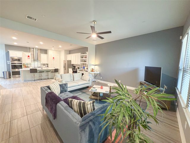 2839 Highpoint Court, Lewisville, TX 75067