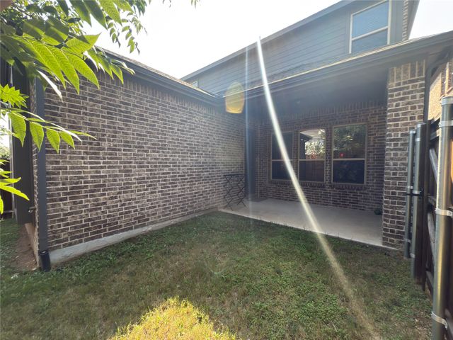 2839 Highpoint Court, Lewisville, TX 75067