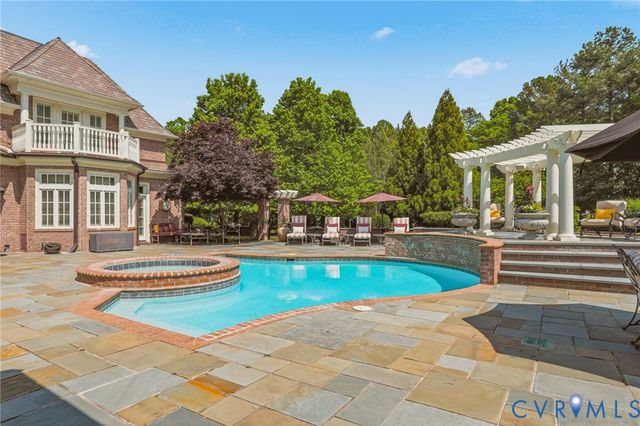 2725 Stonegate Ct, Midlothian, VA 23113