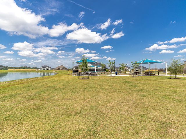 1559 River Point Drive, Friendswood, TX 77546