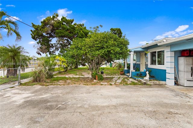 3030 NW 176th Street, Miami Gardens, FL 33056