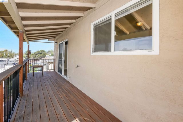 16871 Ehle St, Castro Valley, CA 94578