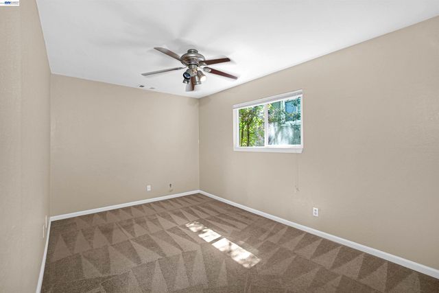 16871 Ehle St, Castro Valley, CA 94578