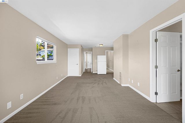 16871 Ehle St, Castro Valley, CA 94578