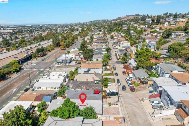 16871 Ehle St, Castro Valley, CA 94578