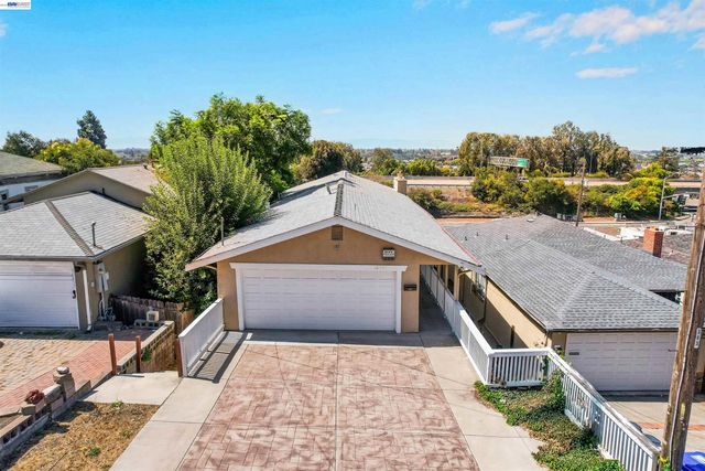 16871 Ehle St, Castro Valley, CA 94578
