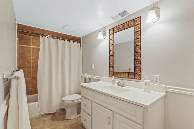 944 E 41st Ave, Spokane, WA 99202