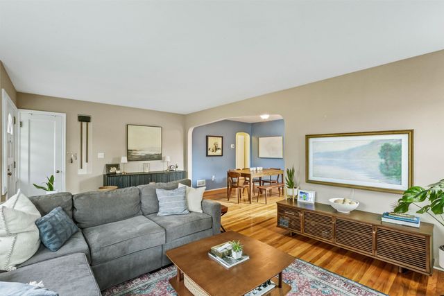 944 E 41st Ave, Spokane, WA 99202