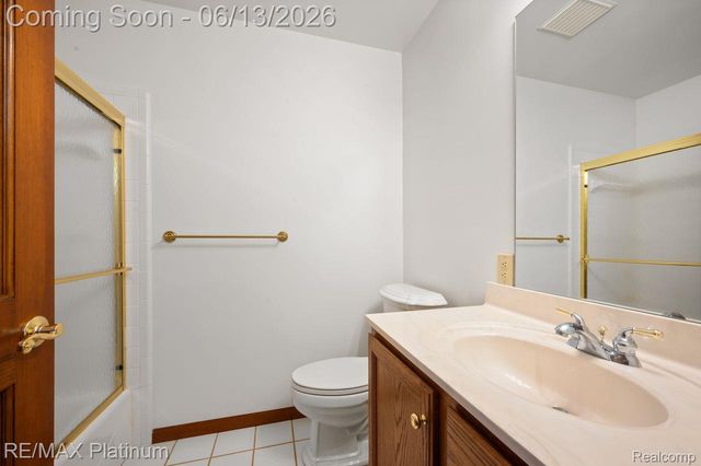 12902 Autumn Ridge Court, Brighton Township, MI 48380