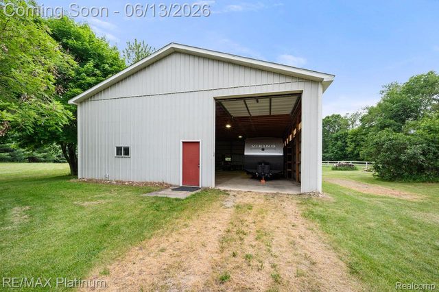12902 Autumn Ridge Court, Brighton Township, MI 48380