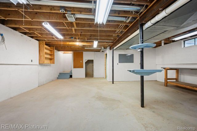 12902 Autumn Ridge Court, Brighton Township, MI 48380