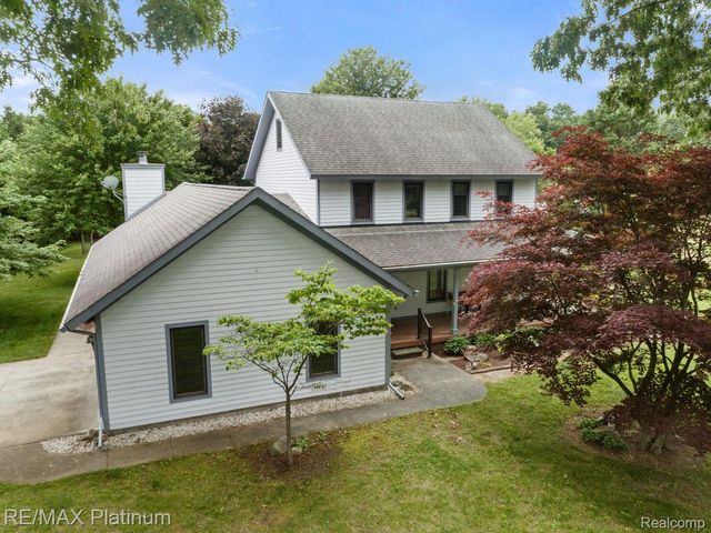 12902 Autumn Ridge Court, Brighton Township, MI 48380