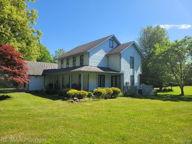 12902 Autumn Ridge Court, Brighton Township, MI 48380