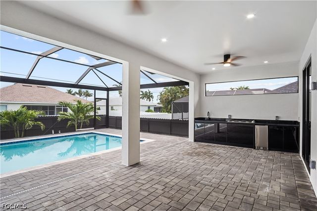 1709 SW 43rd LN, Cape Coral, FL 33914