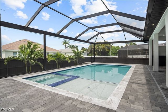 1709 SW 43rd LN, Cape Coral, FL 33914