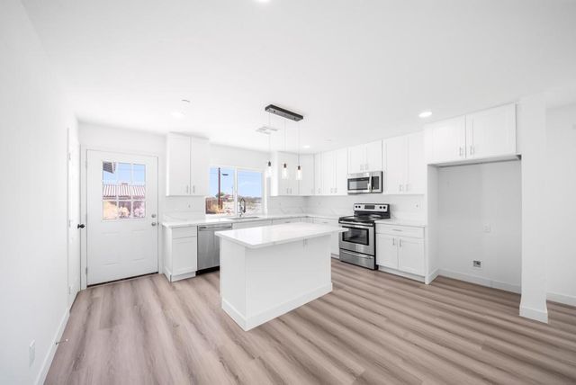 2864 Vista Avenue, Thermal, CA 92274