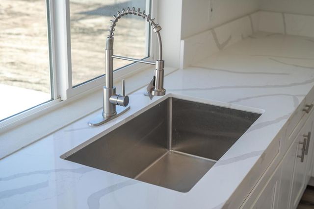 2864 Vista Avenue, Thermal, CA 92274