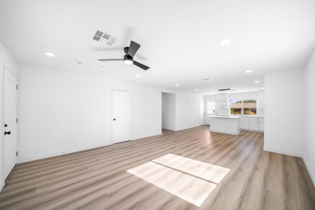 2864 Vista Avenue, Thermal, CA 92274