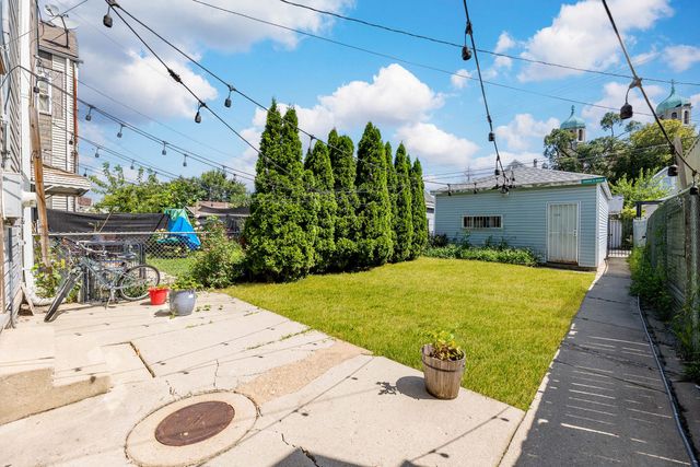 4943 S Hoyne Avenue, Chicago, IL 60609