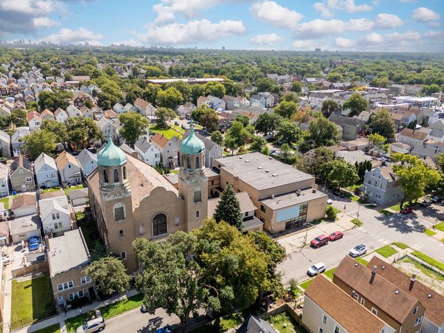 4943 S Hoyne Avenue, Chicago, IL 60609