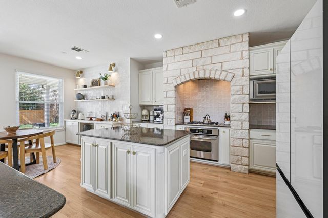 18712 Deep Water DR, Pflugerville, TX 78660