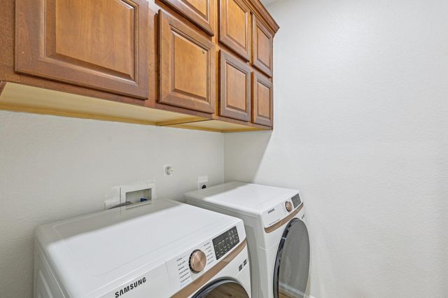 18712 Deep Water DR, Pflugerville, TX 78660