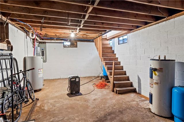 2432 Holcomb Road, Yadkinville, NC 27055