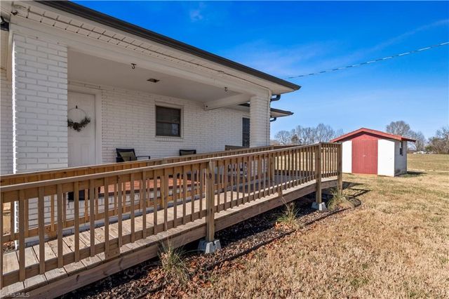 2432 Holcomb Road, Yadkinville, NC 27055