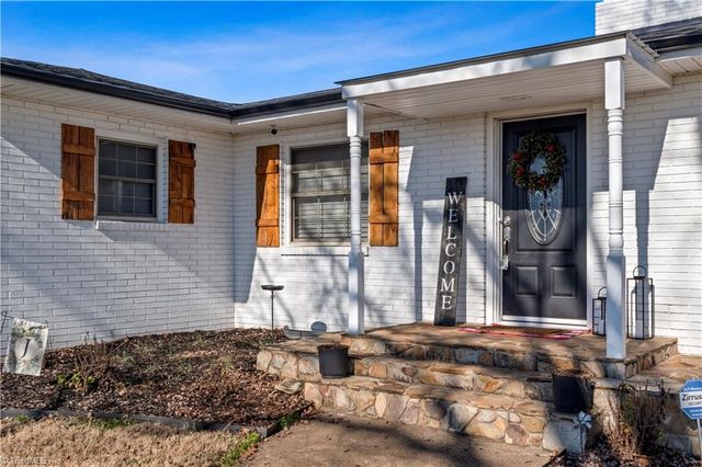 2432 Holcomb Road, Yadkinville, NC 27055