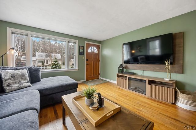 204 Woodland Road, Geddes, NY 13219