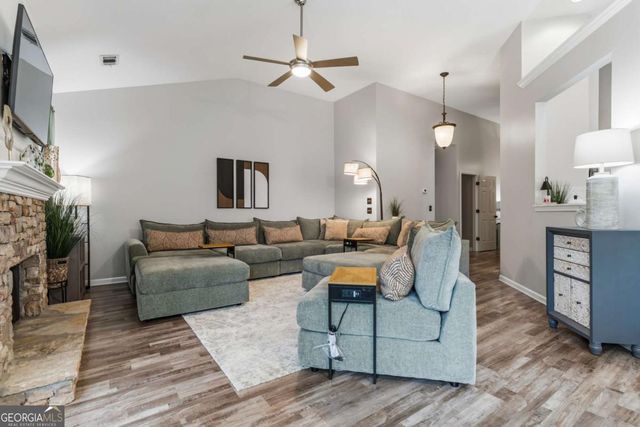 2940 Haynes Club Circle SW, Grayson, GA 30017