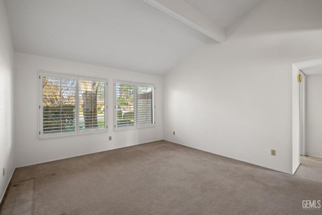 3000 Victoria Way, Bakersfield, CA 93309