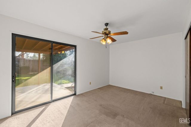 3000 Victoria Way, Bakersfield, CA 93309