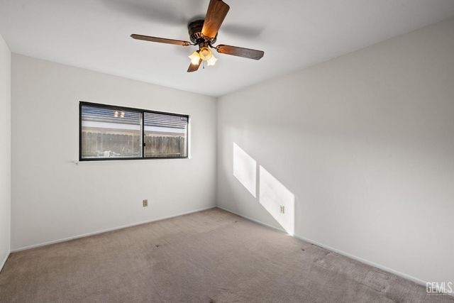 3000 Victoria Way, Bakersfield, CA 93309