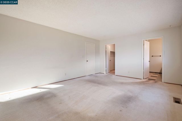 581 Mt Dell, Clayton, CA 94517