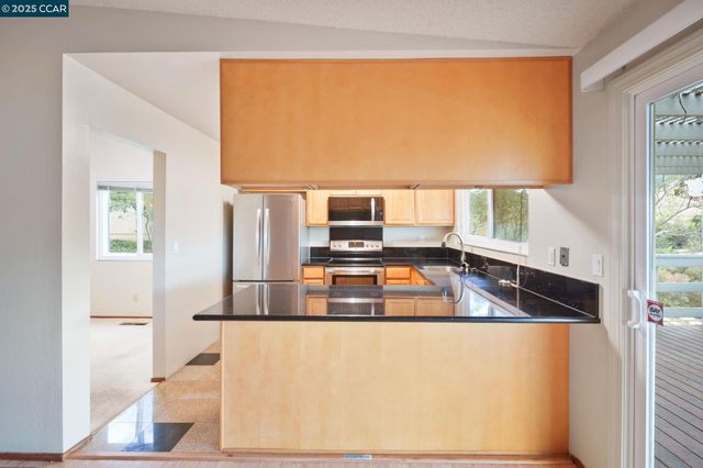 581 Mt Dell, Clayton, CA 94517