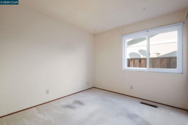 581 Mt Dell, Clayton, CA 94517