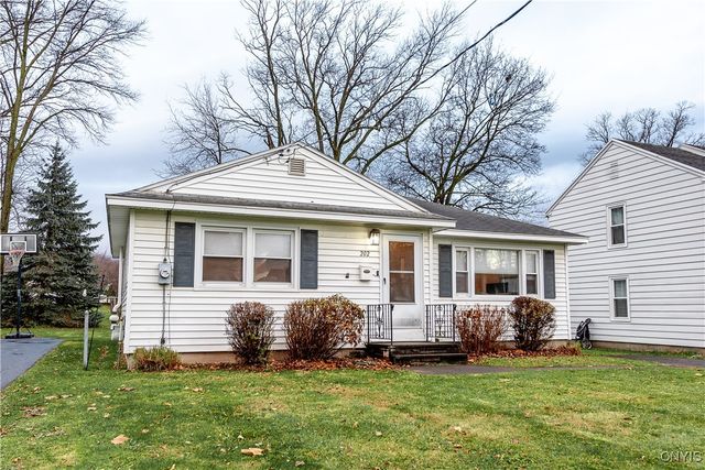 202 Windemere Road, Geddes, NY 13219