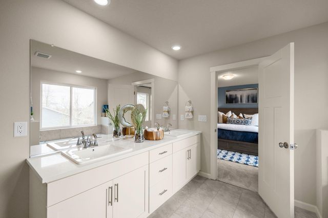 63257 Carly Ln, Bend, OR 97701