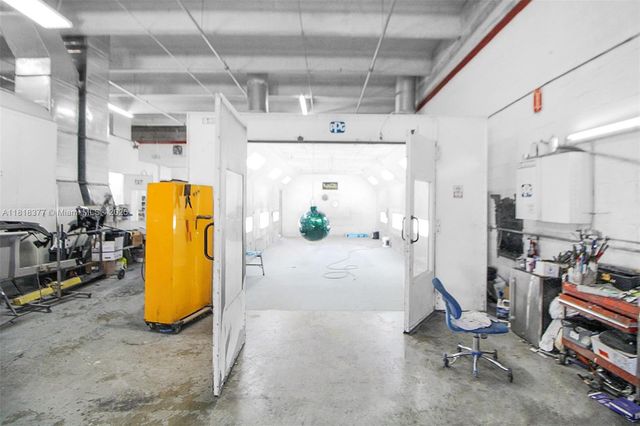 12600 SW 130th St 1-2, Miami, FL 33186