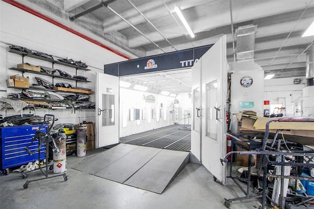 12600 SW 130th St 1-2, Miami, FL 33186