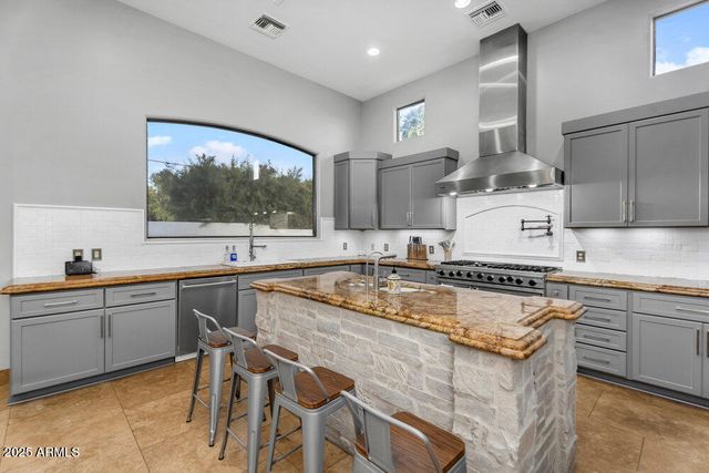 3675 N 59TH Place, Phoenix, AZ 85018
