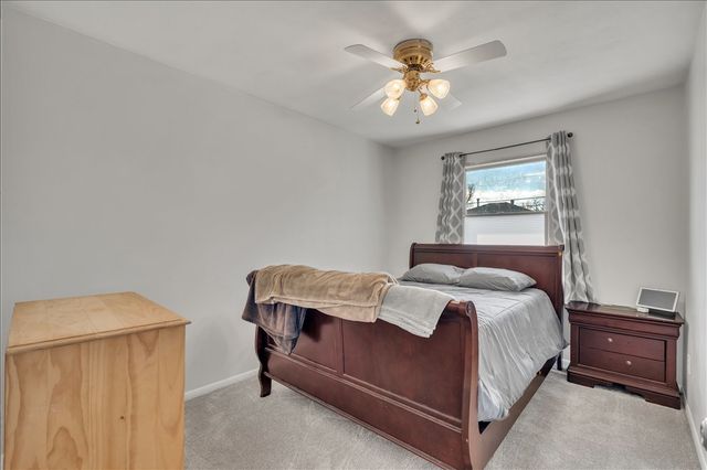 1413 30th Avenue, Moline, IL 61265