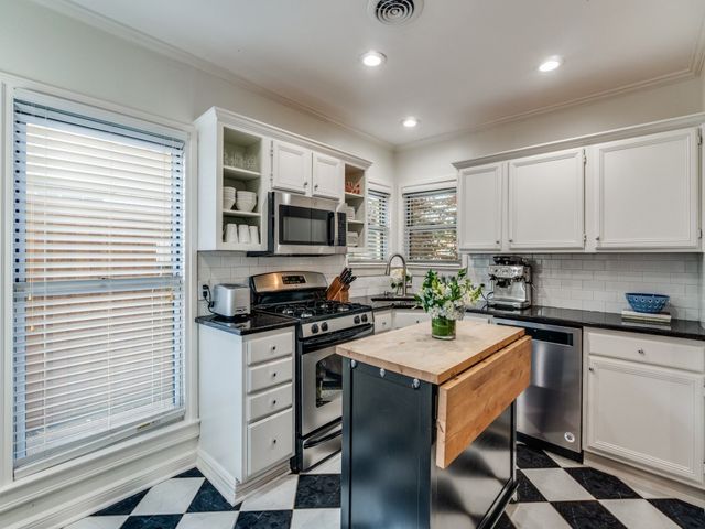 6322 Ellsworth Avenue, Dallas, TX 75214