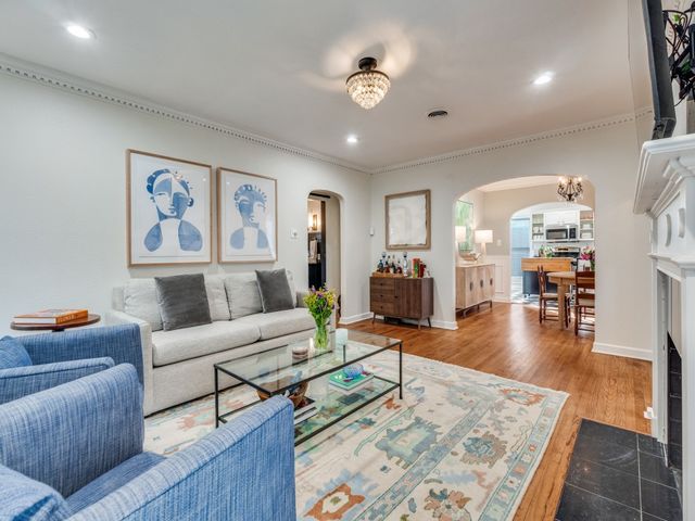 6322 Ellsworth Avenue, Dallas, TX 75214