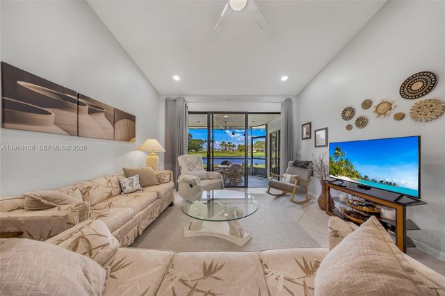 5302 Fairway Woods Dr 4612, Delray Beach, FL 33484