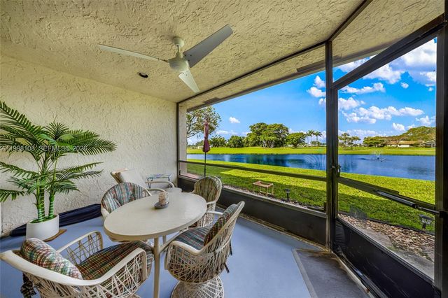 5302 Fairway Woods Dr 4612, Delray Beach, FL 33484