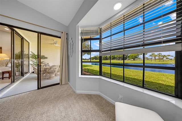 5302 Fairway Woods Dr 4612, Delray Beach, FL 33484
