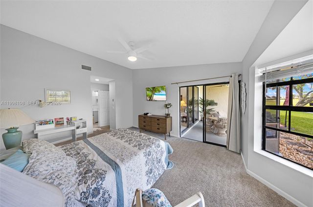 5302 Fairway Woods Dr 4612, Delray Beach, FL 33484