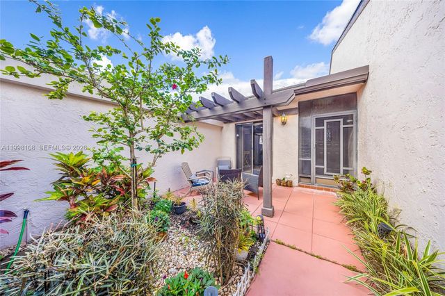 5302 Fairway Woods Dr 4612, Delray Beach, FL 33484